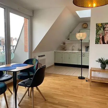 Frida 4 Pers Hypercentre + Clim Apartment Epernay
